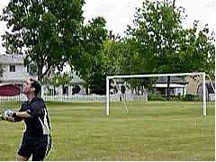 门将手势单手托球,守门托球技巧