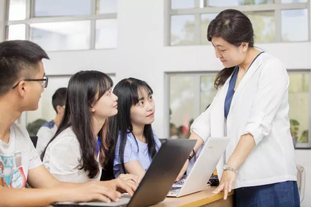 就业率超95和90,就业率95以上的学校