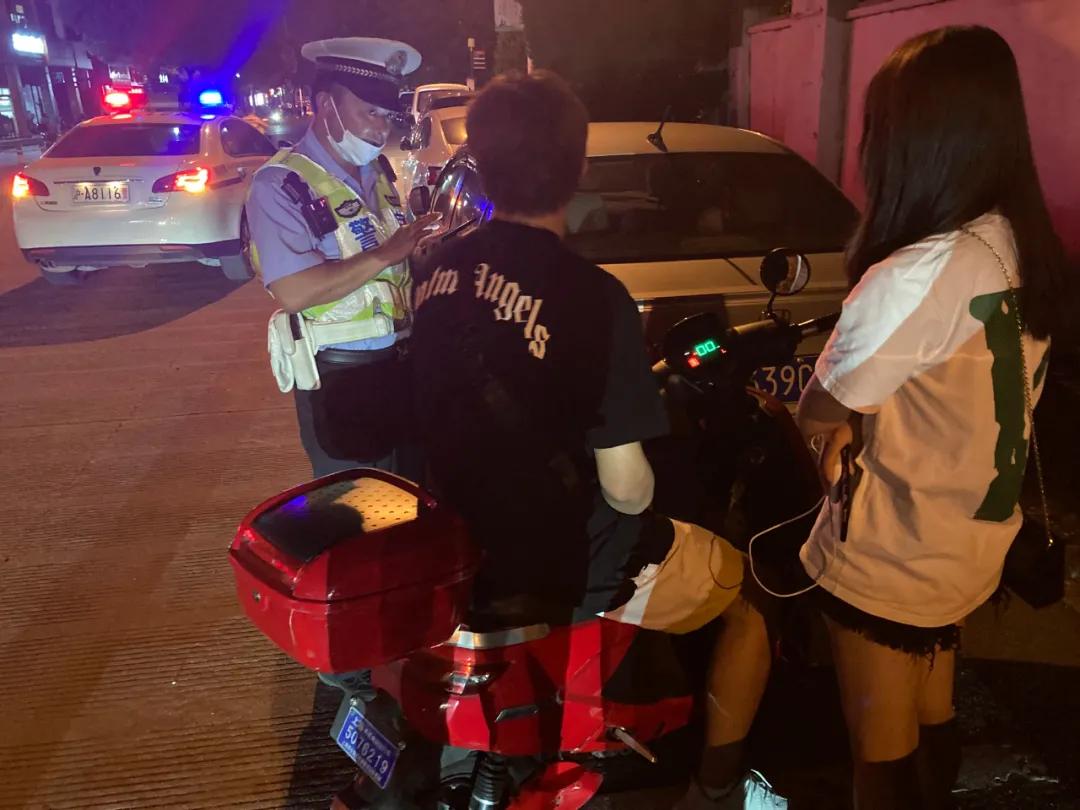 上海多名外卖骑手如何行政处罚,解决外卖骑手交通违法的措施