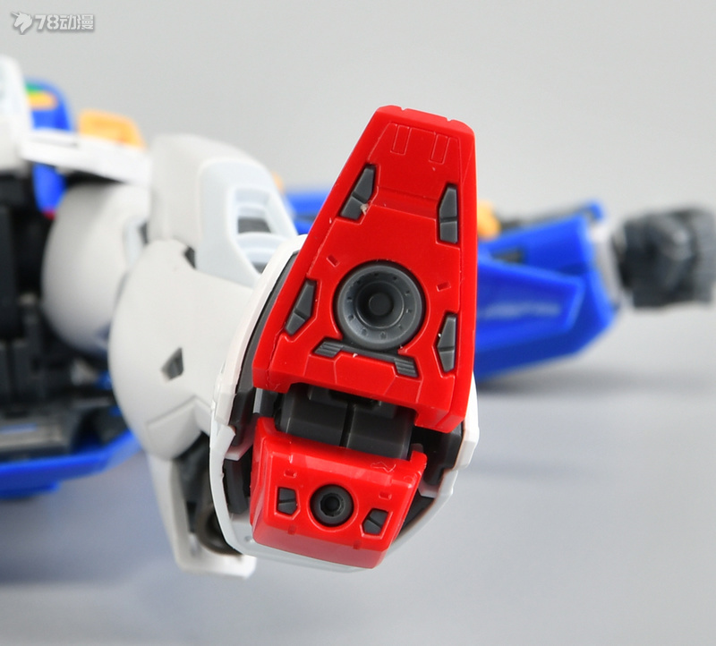 万代高达rgrx78-2,万代rg飞翼零式高达