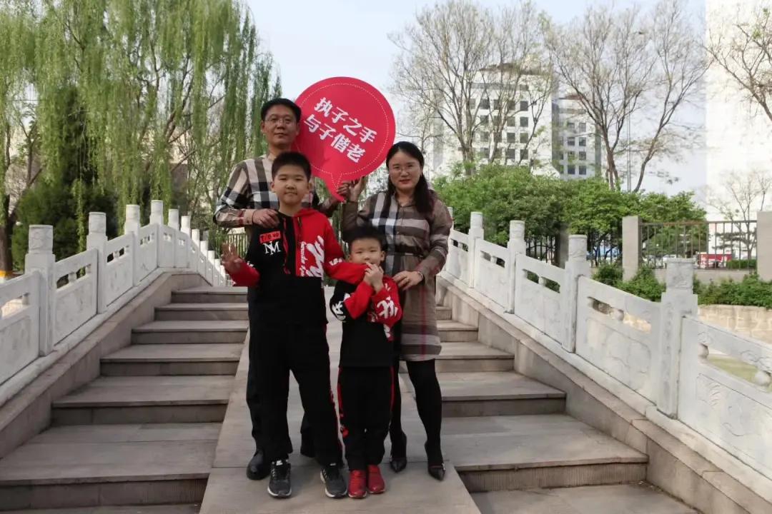 涔鹃亾鎶曡祫鎺ц偂闆嗗洟鏉庝附,涔鹃亾闆嗗洟鏉庝附