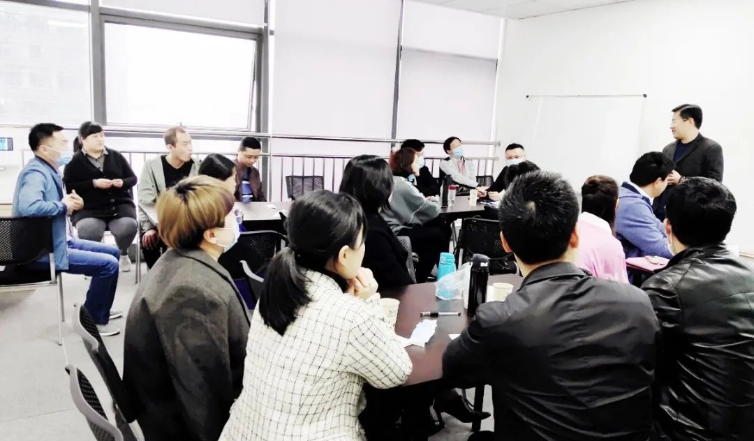 云采智能近视防控眼镜真的有用吗,云采智能眼镜