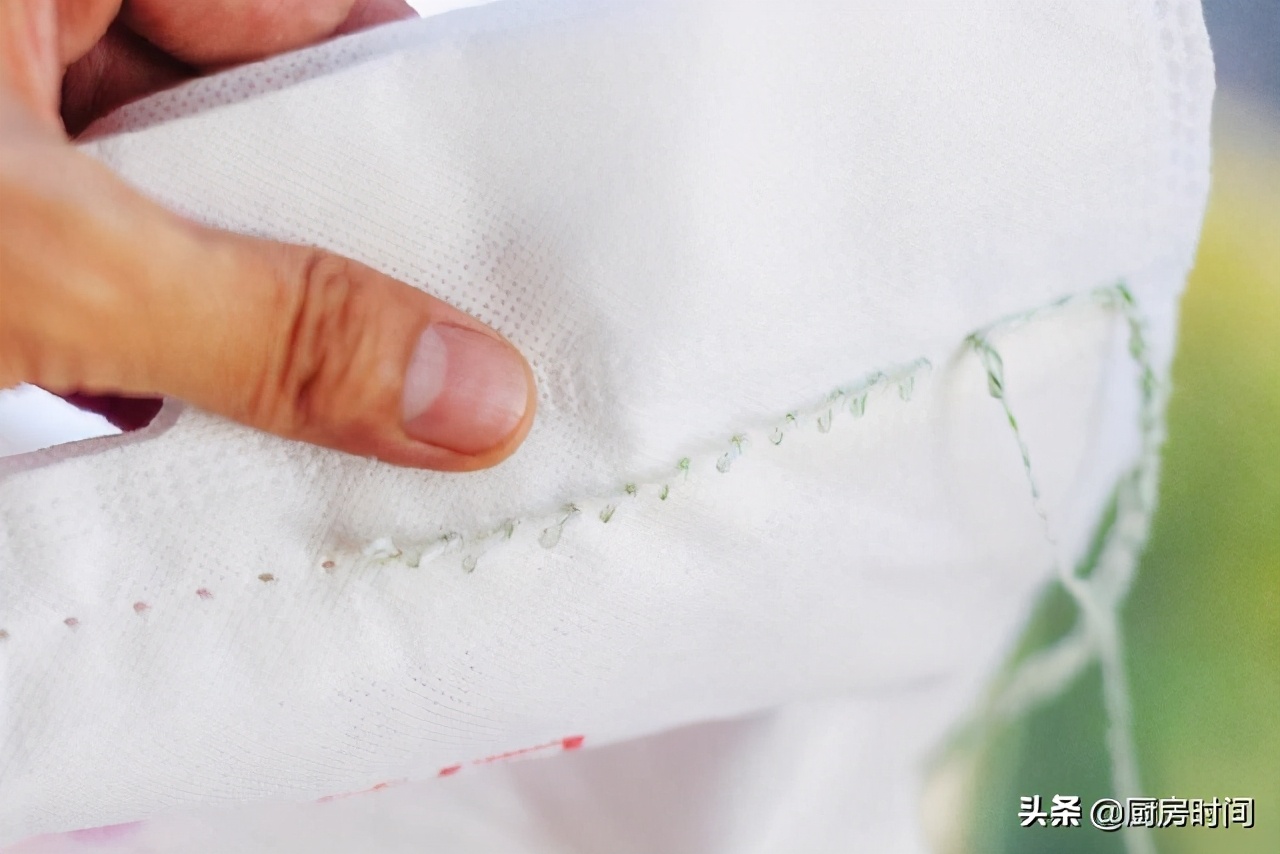 米袋缝线怎么操作又快又好,米袋面袋打开的方法