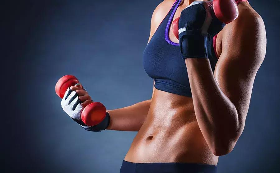 健身后手臂酸痛怎么回事,健身后有点酸痛怎么办