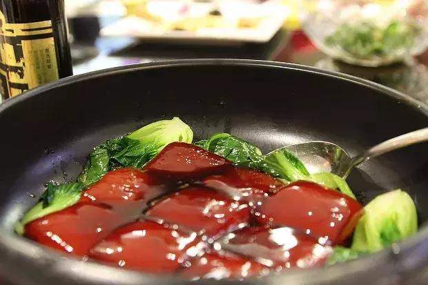 无锡地道浓油赤酱红烧肉,浓油赤酱上海菜的灵魂