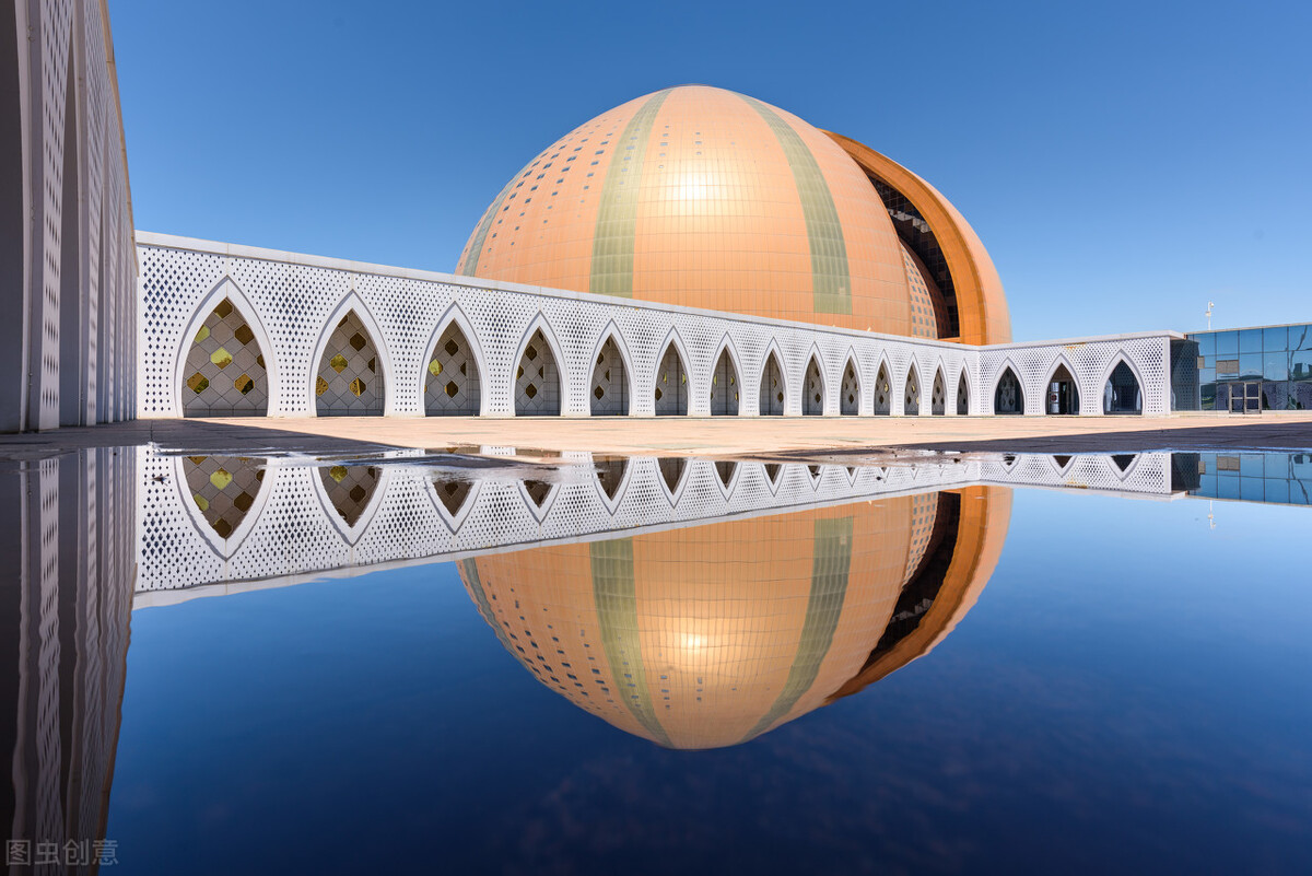 乌鲁木齐一年花销多少,在新疆每天挣多少钱