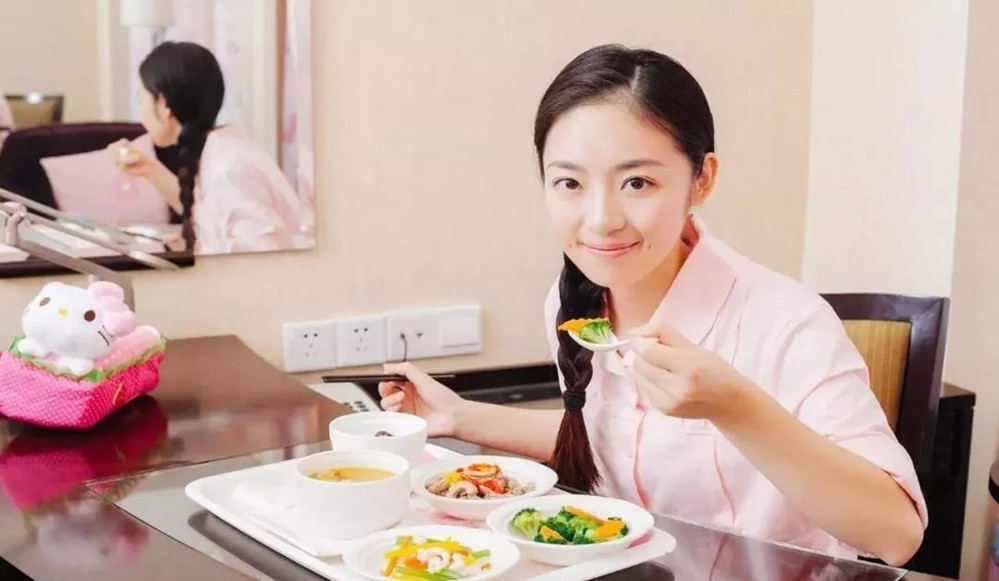 产后前三天怎么护理产妇,产后前三天吃什么对身体恢复好