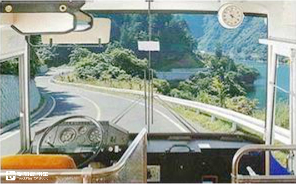 国产客车先行者,为我国客车发展打下基础,沈飞客车还有人记得吗?