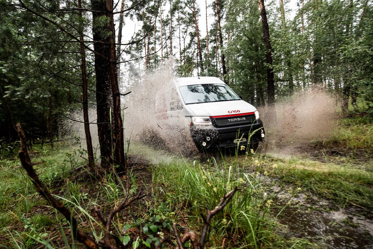 大家一起玩泥的视频,大家一起来玩泥巴