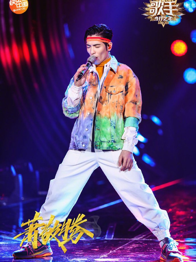 《歌手》取消现场大众听审团采用云录制,为什么不直接停播呢