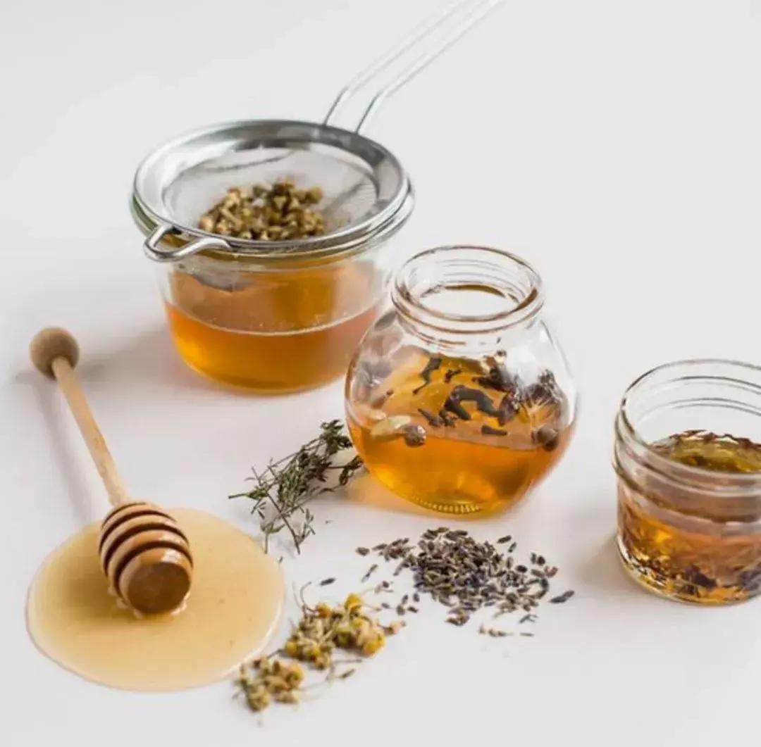 几种感冒药混在一起吃的后果,多种感冒药混着吃危害大