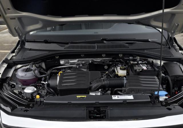 朗逸与轩逸高速公路测试,轩逸朗逸哪个适合跑长途