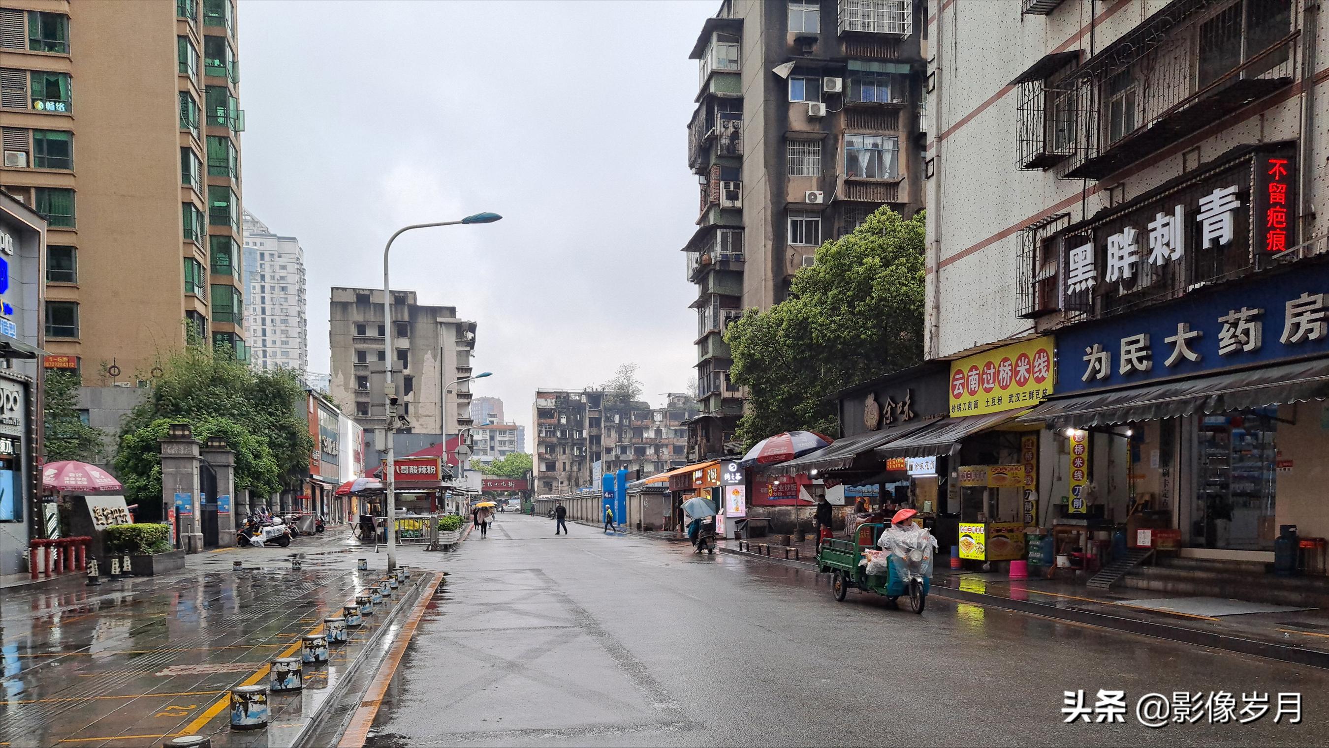 实体店的倒闭与店老板的经营方法也有很大关系