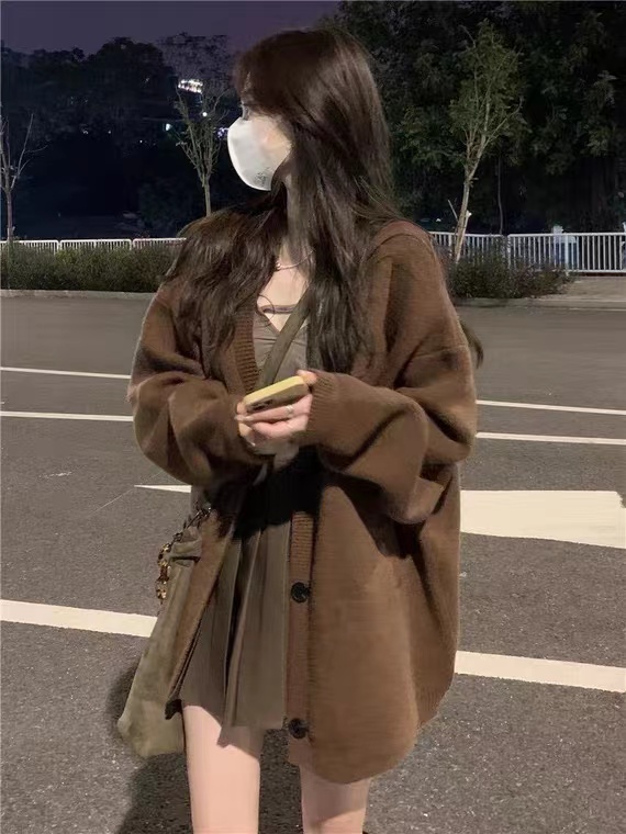 冬天韩系穿搭示范,怎样穿出韩国的简约感