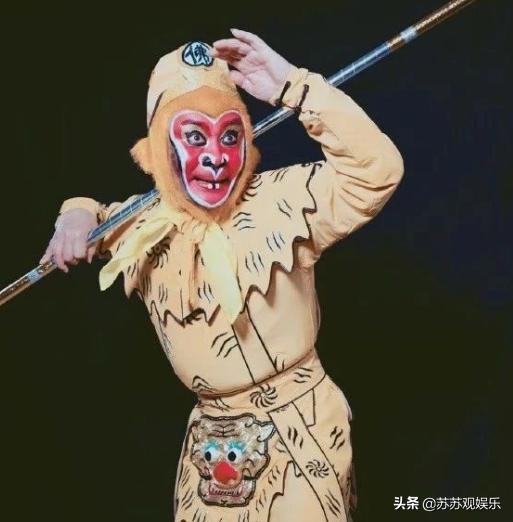 绍兴猴戏刘建杨,刘建杨表演猴戏