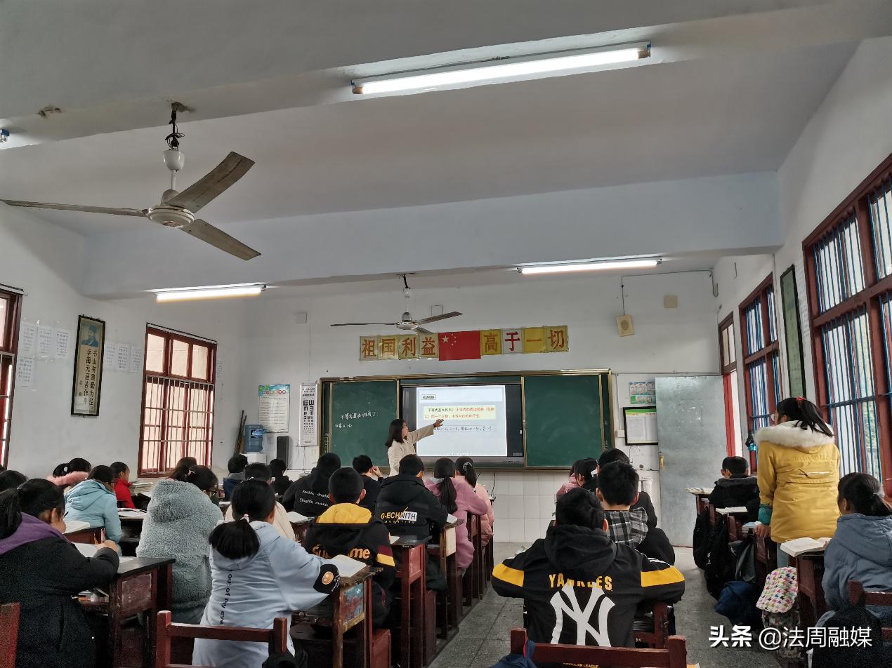 桃源县浯溪河中学开展第三届“星火杯”教师教学比武活动