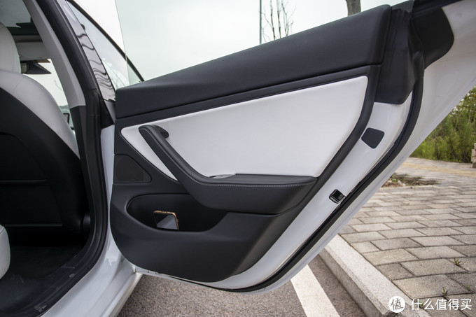 特斯拉model3试驾深度体验,特斯拉model3performance续航