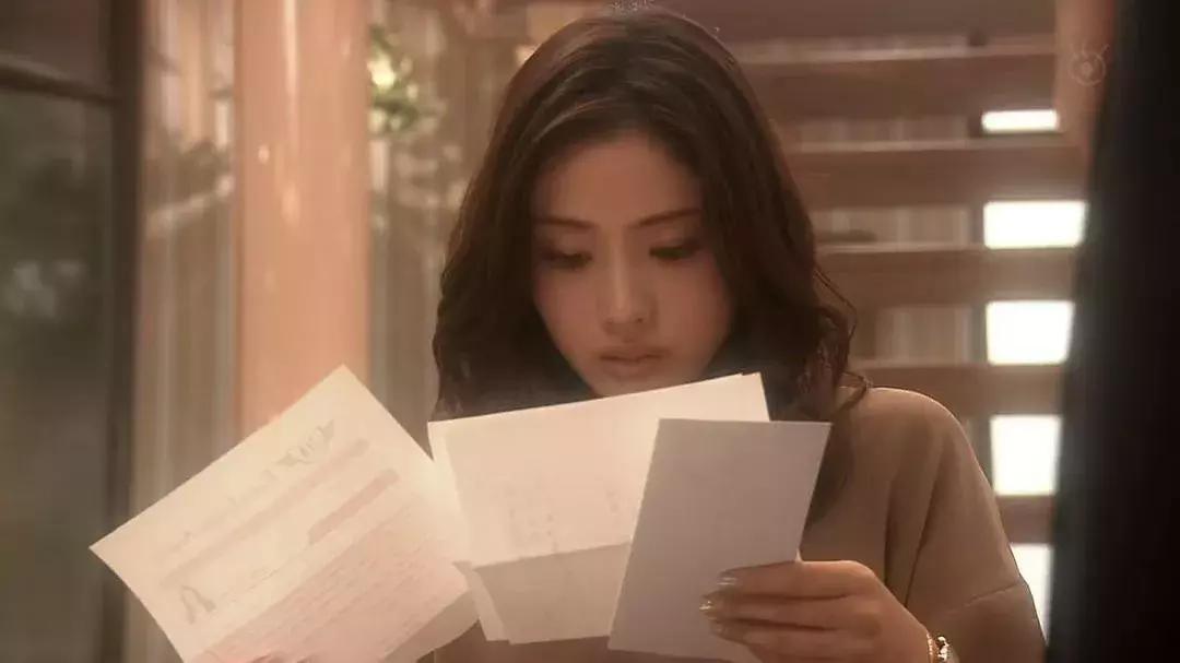 个人简历封面有必要吗,简历制作该不该有封面