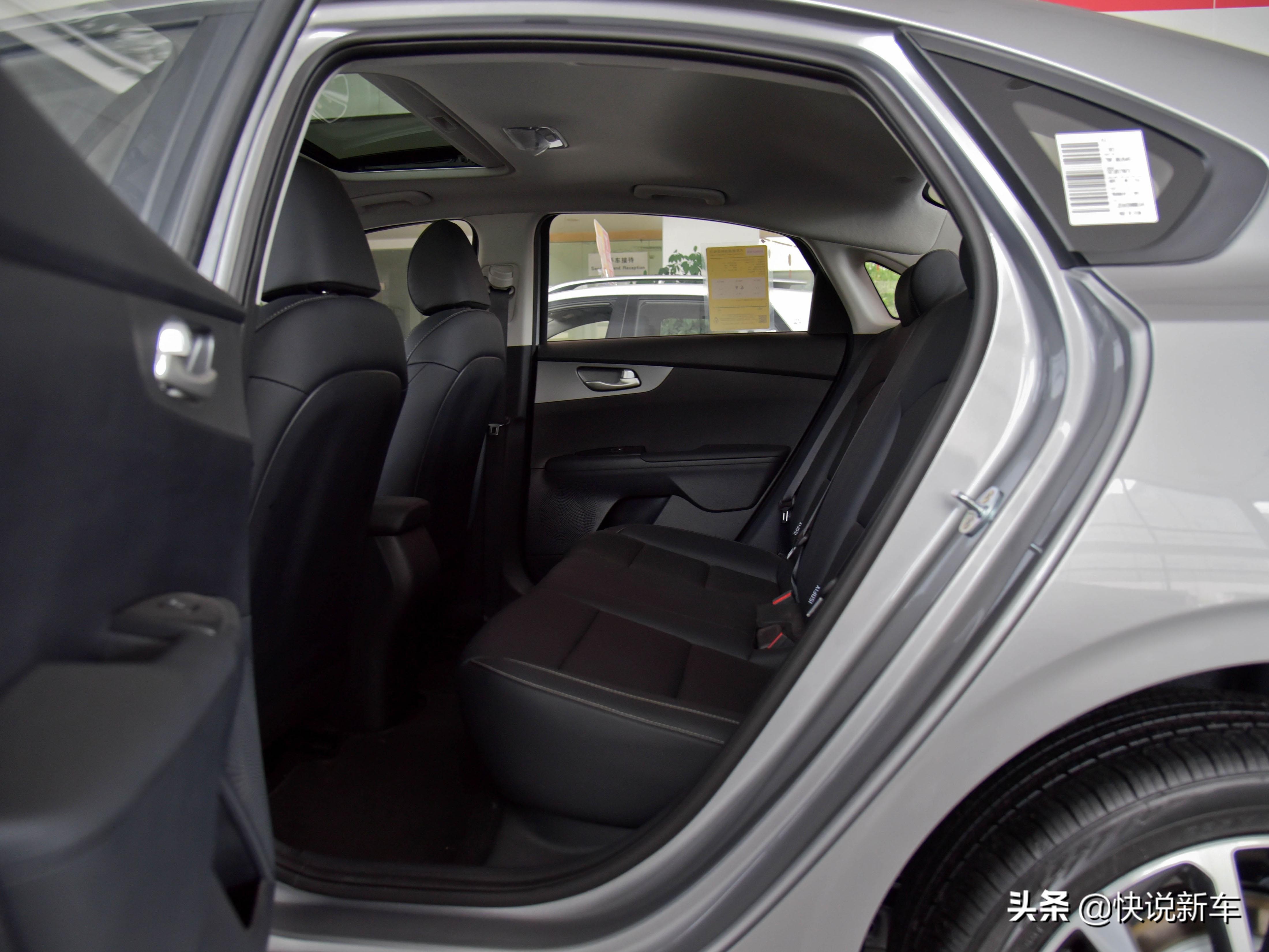 省油的小型suv起亚,2021款起亚k31.5自吸