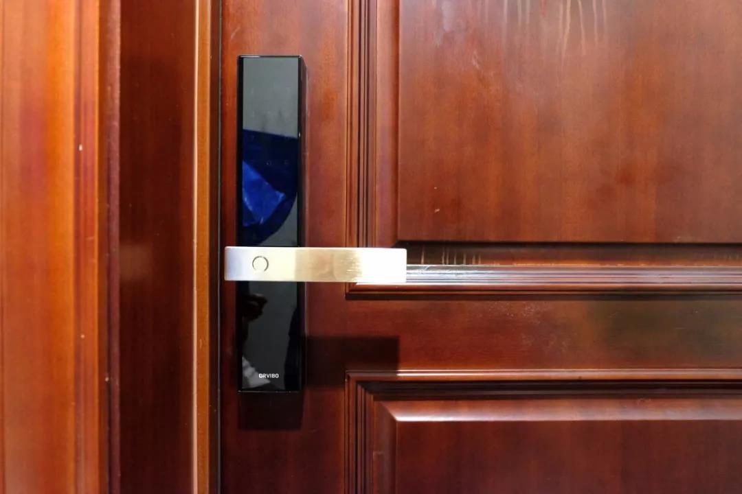 欧瑞博c1智能门锁安装细节,欧瑞博智能门锁怎么用钥匙开门