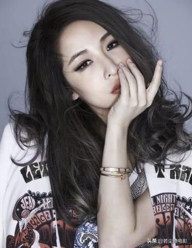 萧亚轩19年换16个男友视频,萧亚轩17年换15个男友