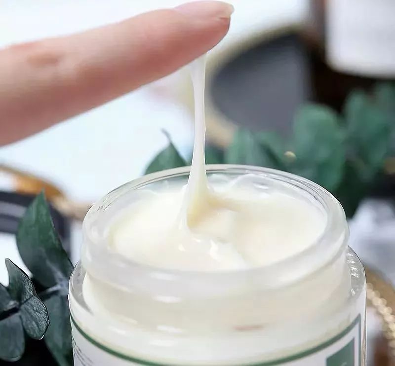 哪个牌子补水保湿面霜最好,哪个牌子的面霜保湿补水效果最好