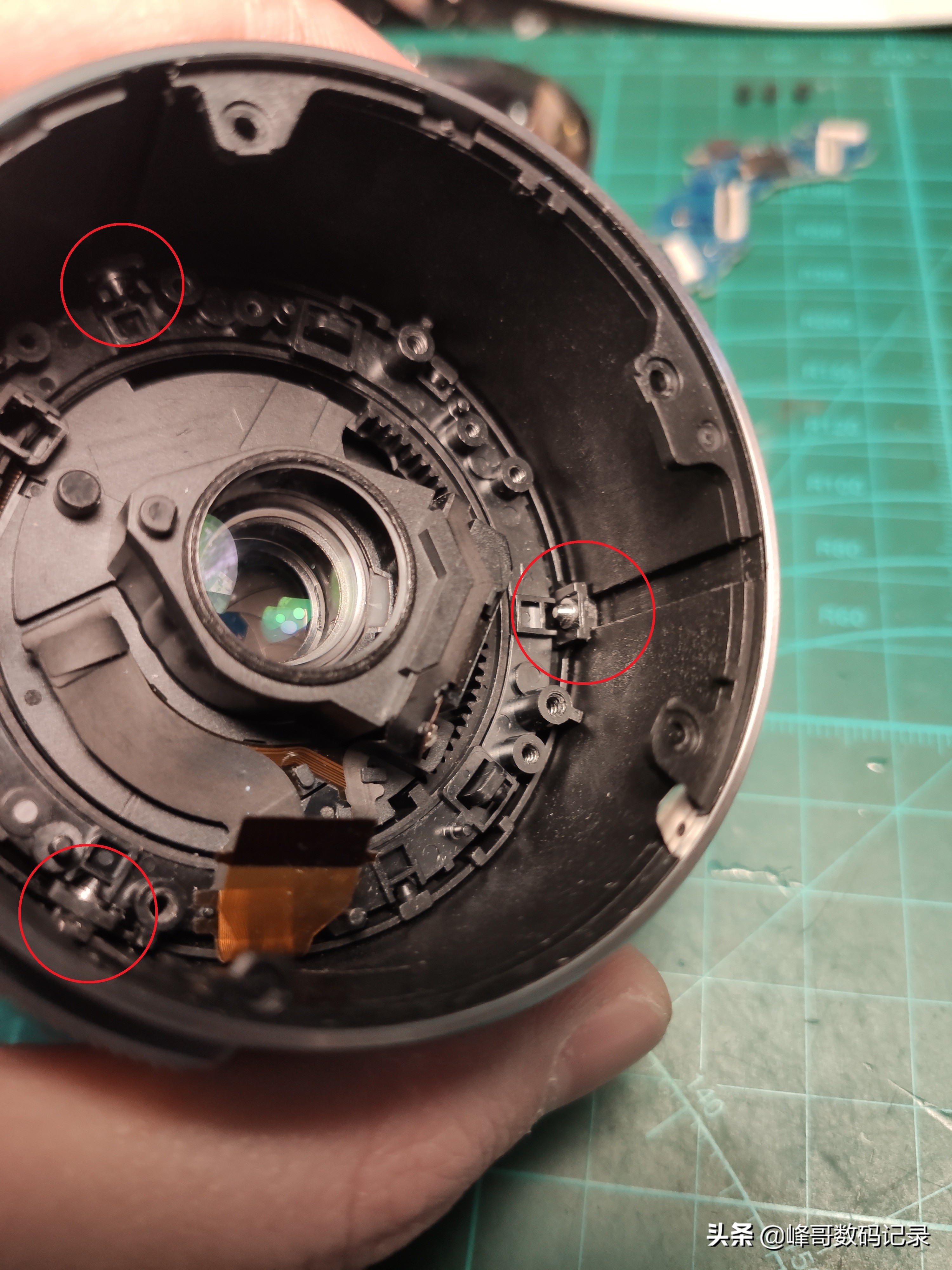 索尼16-50镜头前镜片拆卸,sony16-50镜头拆解图片