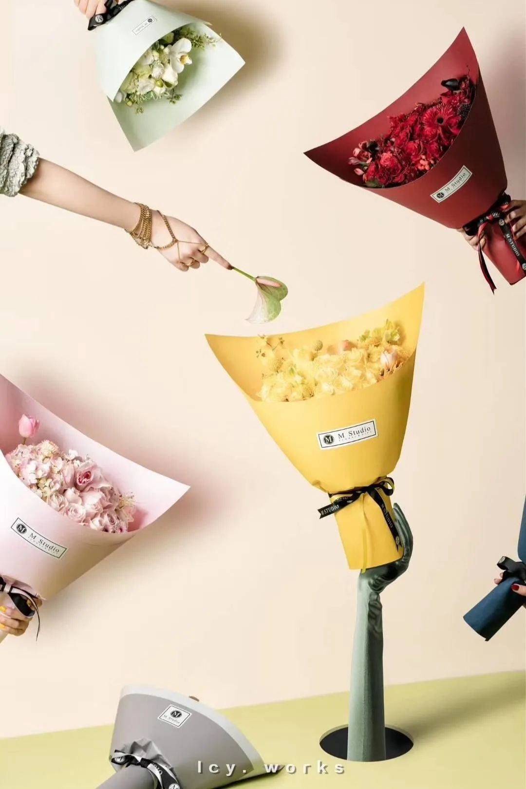 一不小心开了间花店，还和各种大牌合作，真的香