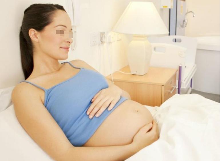 孕期妈妈的情绪直接影响胎儿发育,孕期孕妈妈情绪低落对孩子影响