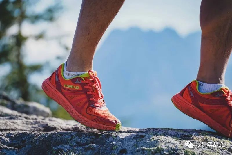 探路者登山鞋老款,探路者登山鞋最详细测评