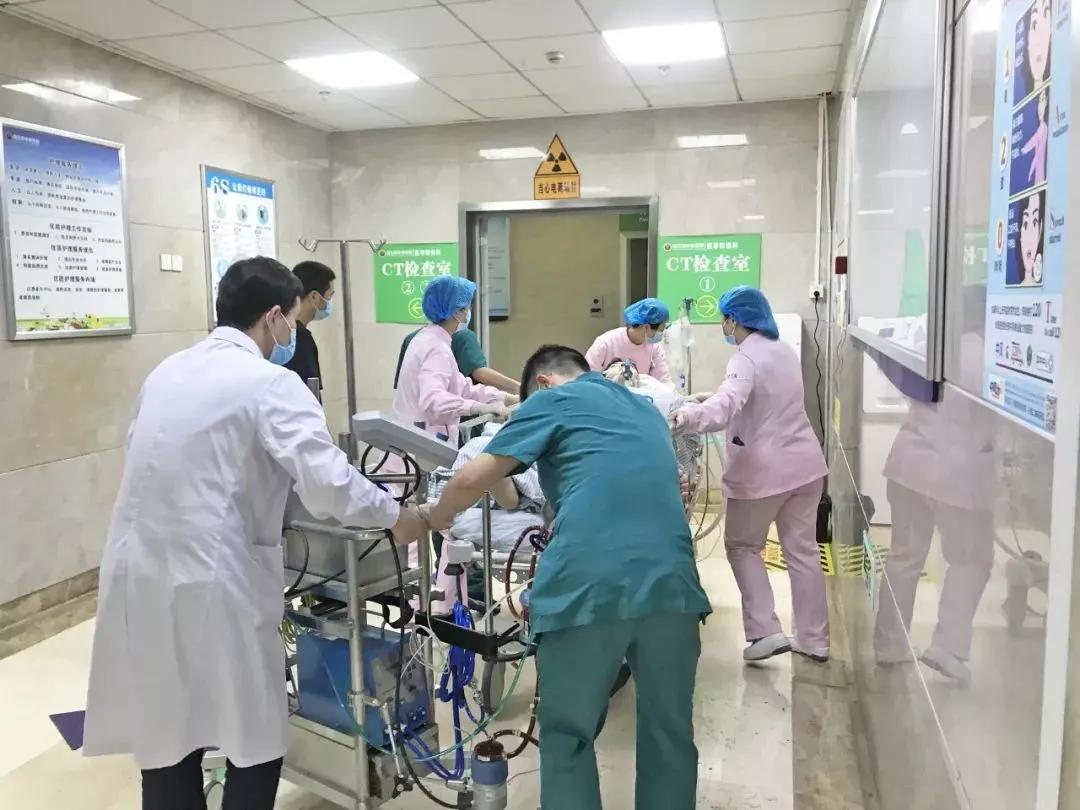 南充医院抢救,南充中心医院重症医学科