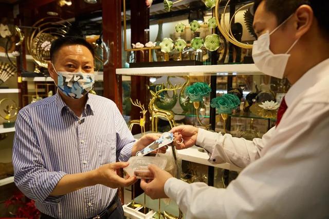 万菱广场复市！120万种商品工厂成本价，国际淘宝圣地回来了！