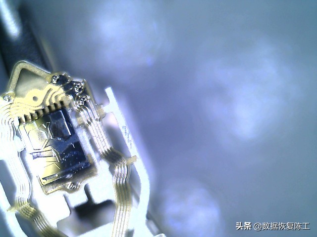 移动硬盘磁头坏了怎么恢复数据,移动硬盘磁头坏了恢复数据要多久