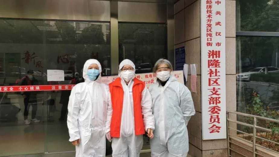 社区下沉工作人员抗击疫情,下沉社区参与防控疫情
