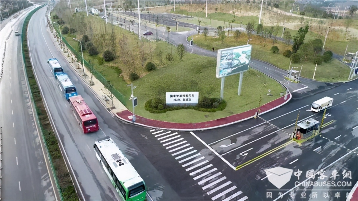中国5g智慧公交,体验无人驾驶5g技术智能公交