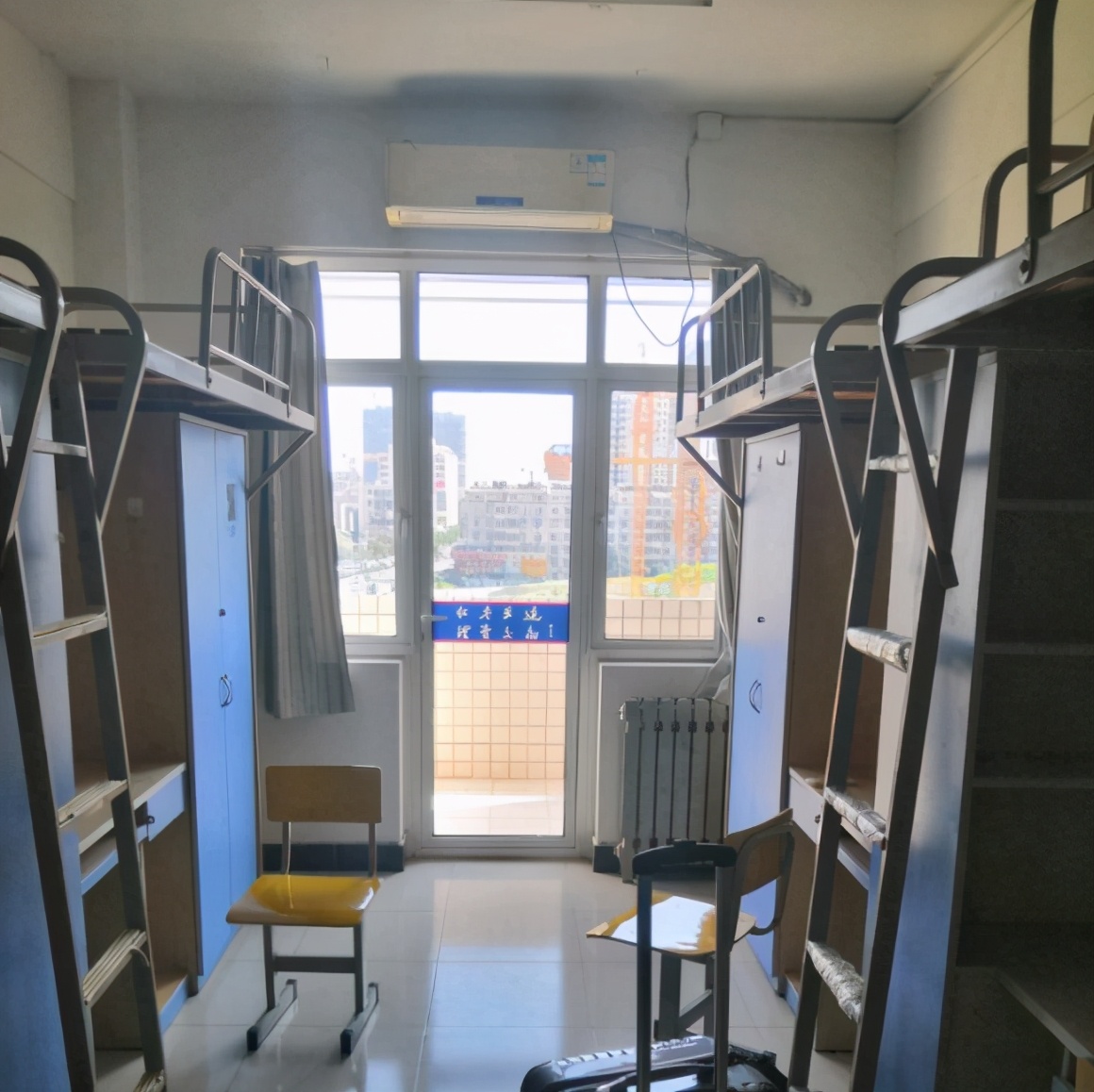 中国科学技术大学宿舍环境好吗?是不是985/211?