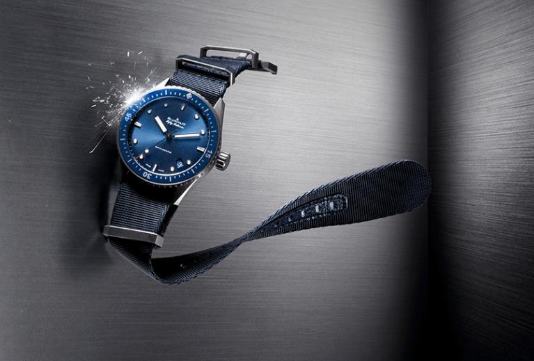 夏天出门戴手表,夏天戴表不好看