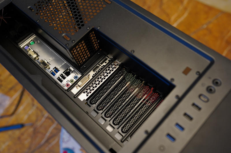 小黄鱼电脑主机,小黄鱼买新笔记本