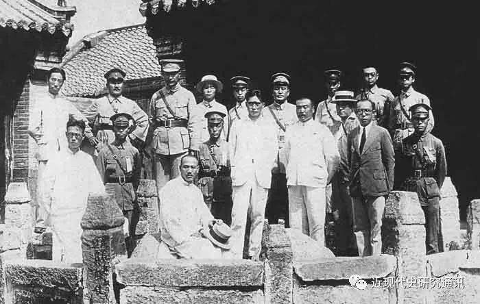 戴笠被军统抓住,戴笠被人囚禁后的下场