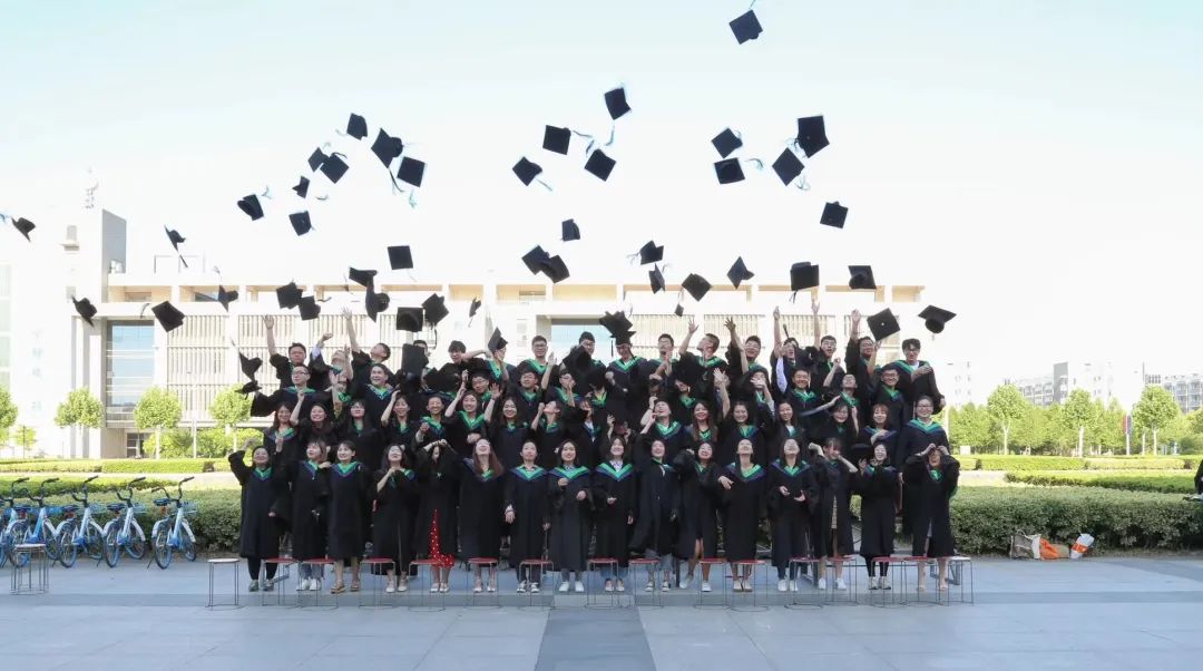 低调做人高调做事才是真正的优秀,在学校如何低调做人高调做事