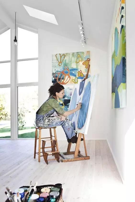 小央美绘画,小央美美术怎么样