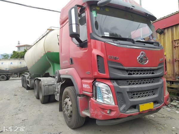 散装水泥罐车一年可以赚多少钱,开水泥罐车一年能赚多少钱