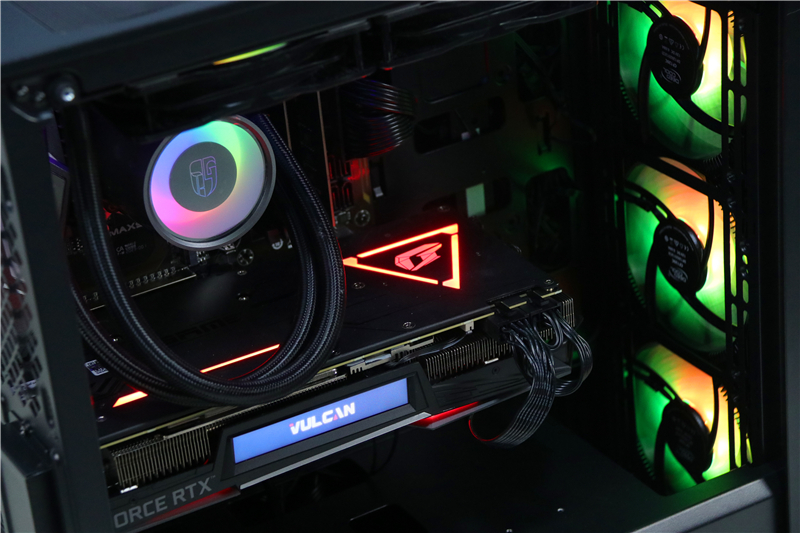 九州风神冰堡垒青春版水冷,九州风神玄冰55机箱配风扇