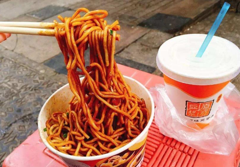 武汉人觉得热干面怎么样,武汉本地热干面真的很难吃吗
