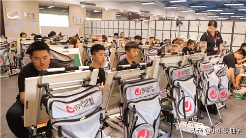 重庆美术生联考多少分过线,江西美术生联考多少分过线