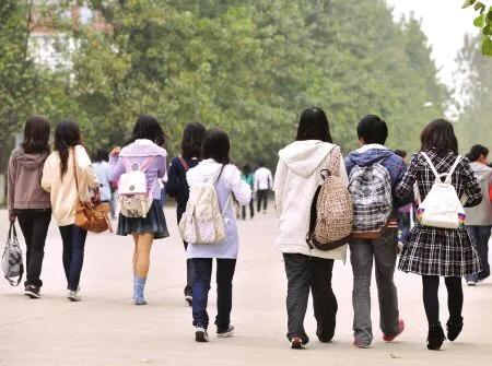 四川重度残疾人全部纳入低保文件,民政部关于残疾人低保的最新政策