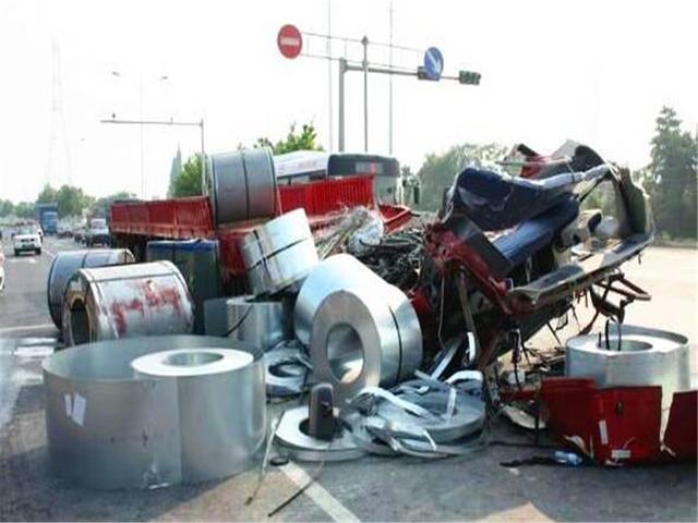 拉钢卷平放不就很安全吗?为什么货车拉钢卷经常都是立着的?