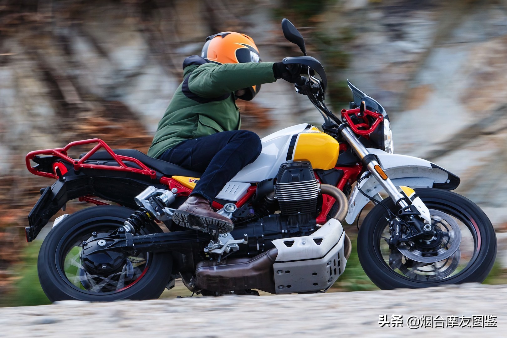 摩托古兹adv试驾,复古车与adv