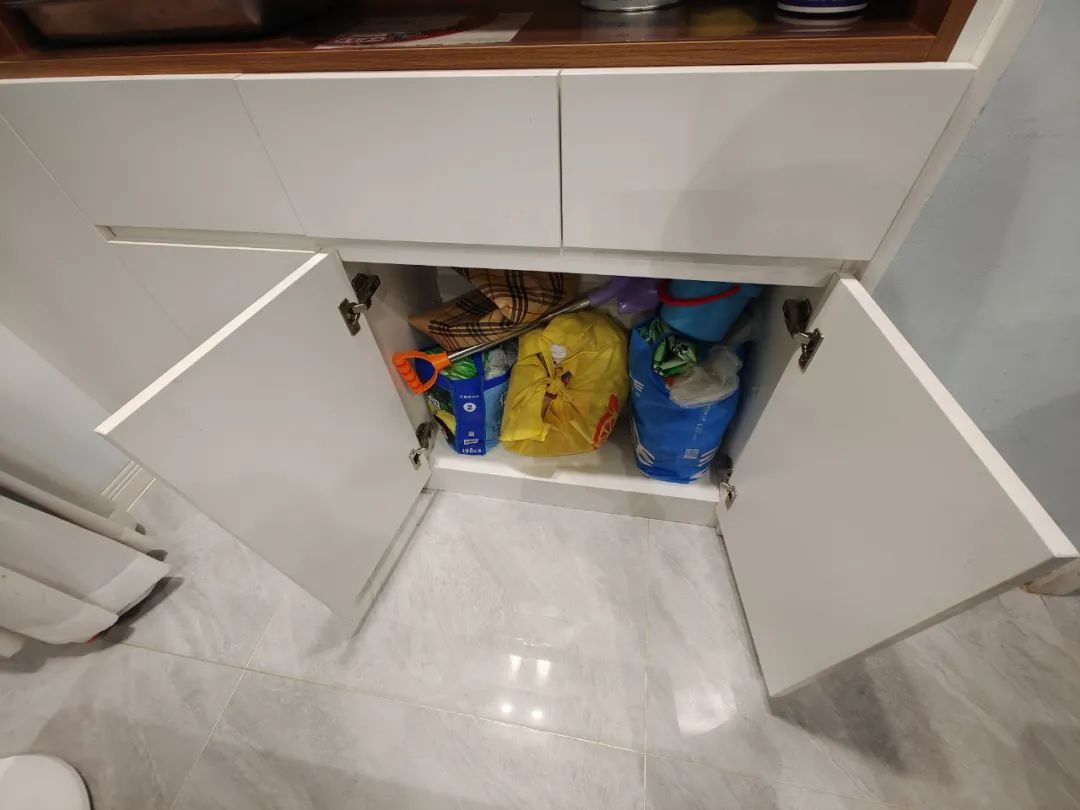 定制餐边柜设计效果图,餐边柜定制设计效果图