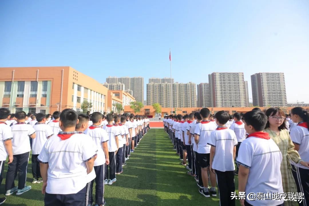 万象新天学区房,万象新天房子是学区房吗
